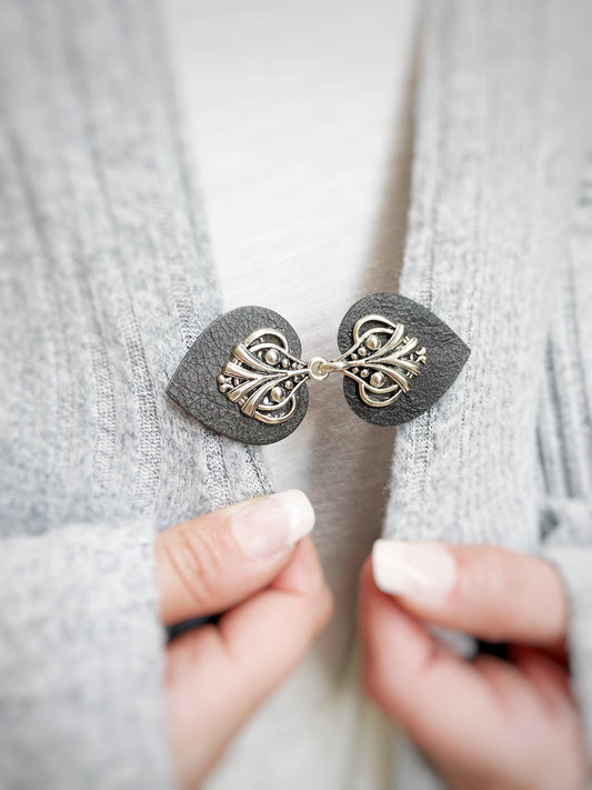 KardiKlips - Gray Cinch Clip for Clothes, Unique Women's Accessories