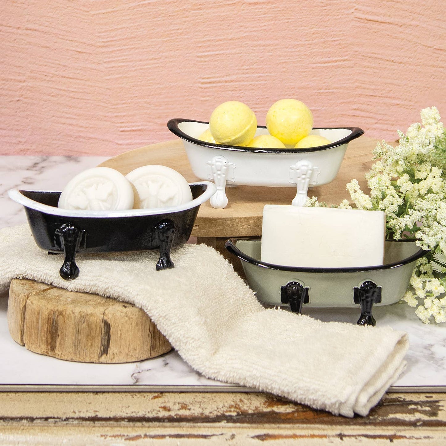 CWI Gifts - Black & White Iron Bathtub Soap Dish
