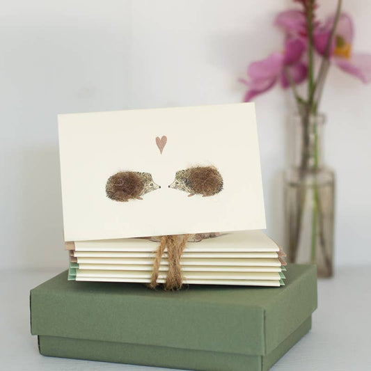 Papersheep UK - Hedgehogs in Love Mini Card with Wool | 3D Greeting Card