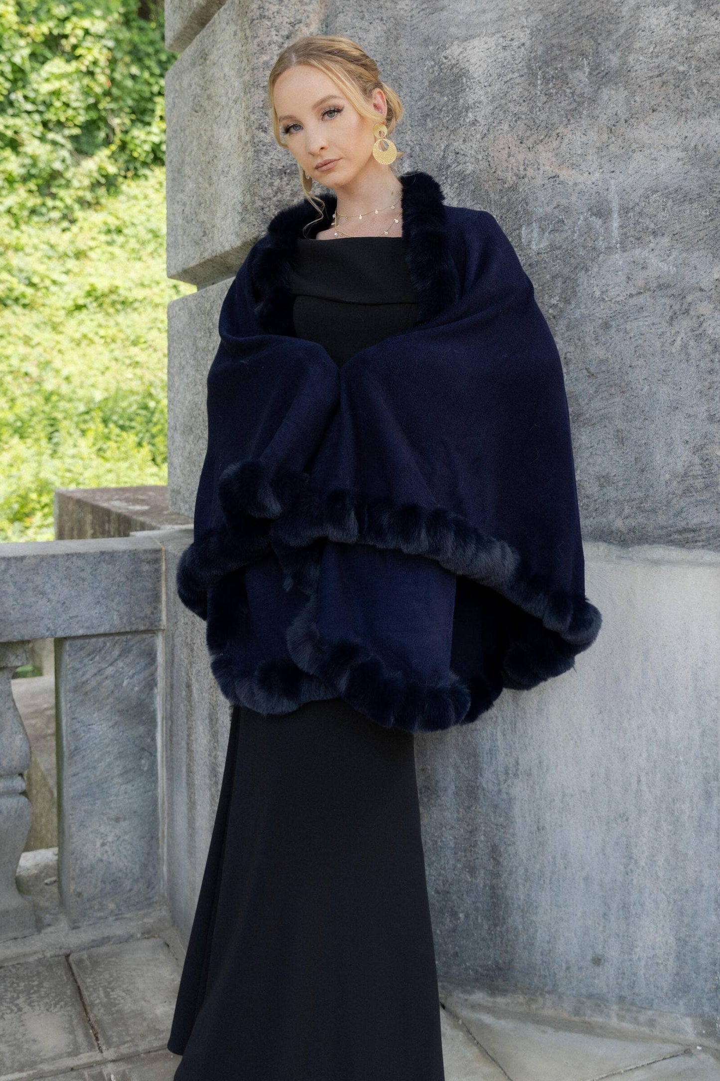 SAACHI - Faux Fur Cape Kimono: BLACK