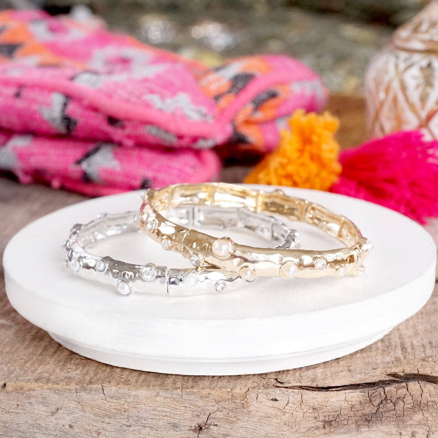 PennyLine inc - Stretchy Stackable Bangle Pearls and Rhinestones Gold or Silver Tone: Pearls and Crystals - Gold Tone