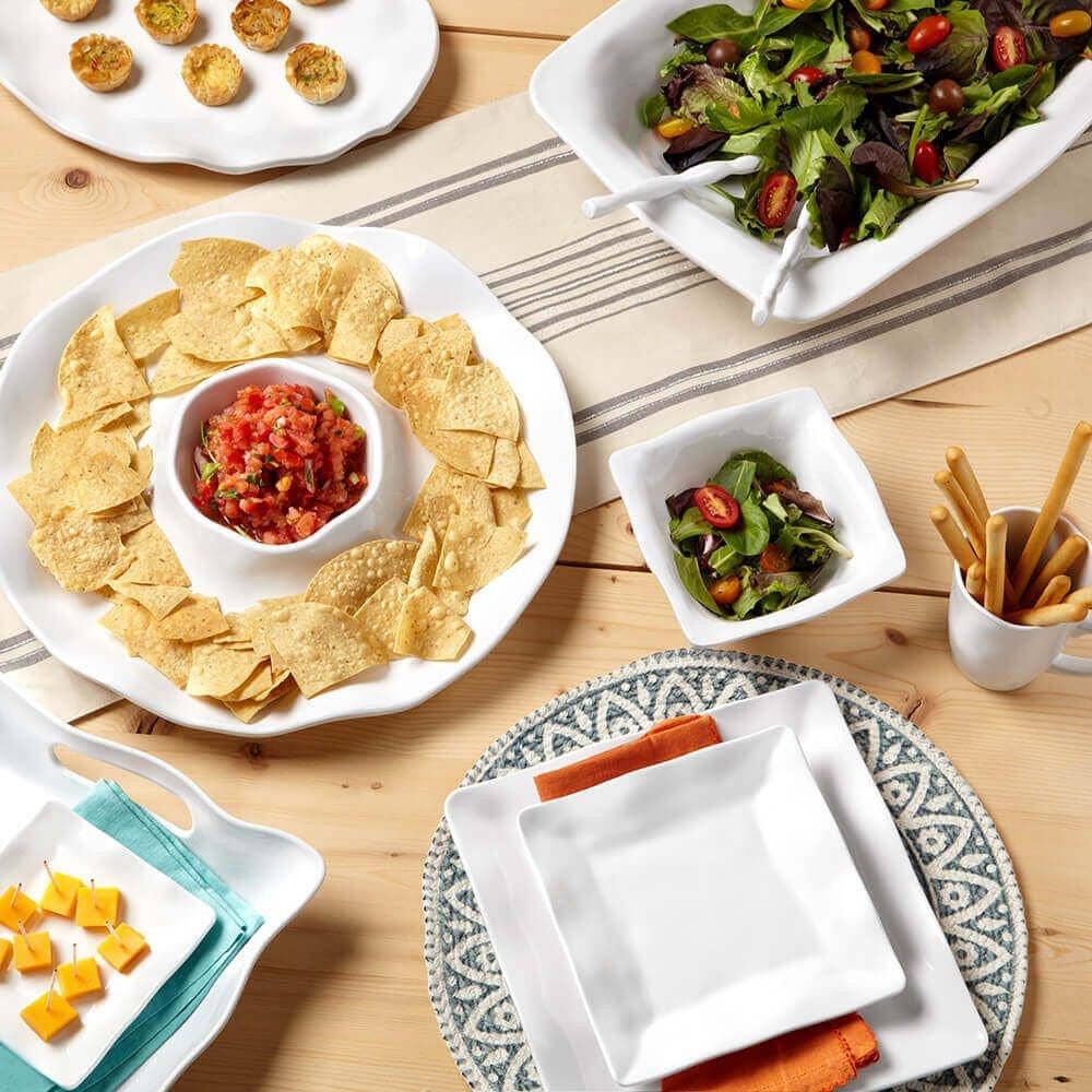 Q Squared - Ruffle 12" Round Serving Bowl: 12" Round