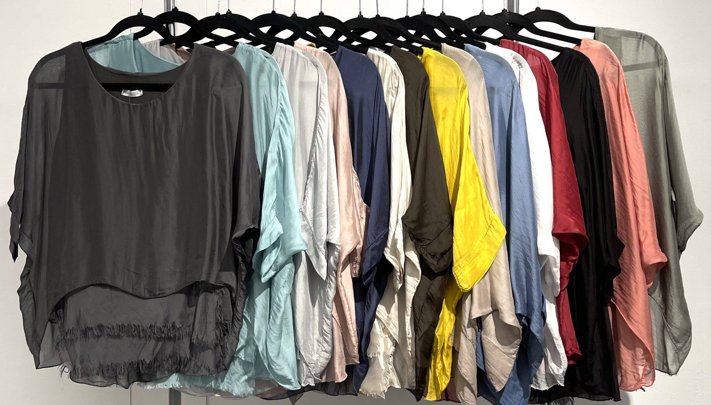 Dance in Paris - Top with Double Silk Layers and Camisole  "BEST SELLER": One Size / Guava