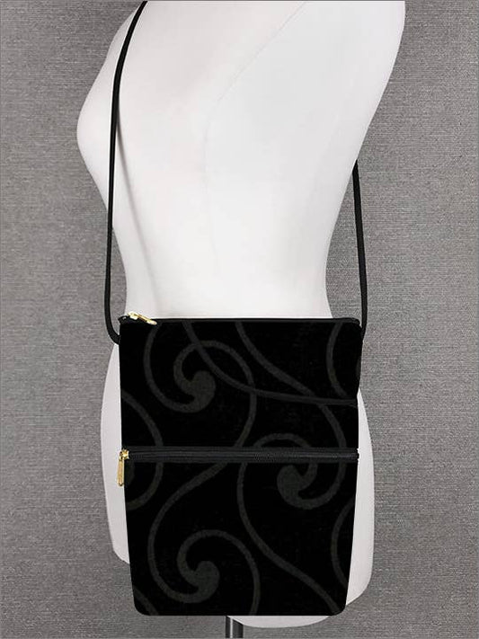 Danny K. Handbags - Bella Purse: Villa / Black