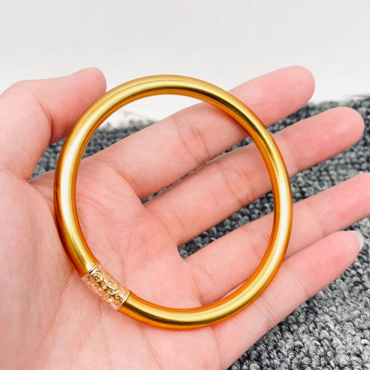 Mio Queena - 6MM High Quality Gold brass Powder Hose Bangle Bracelet