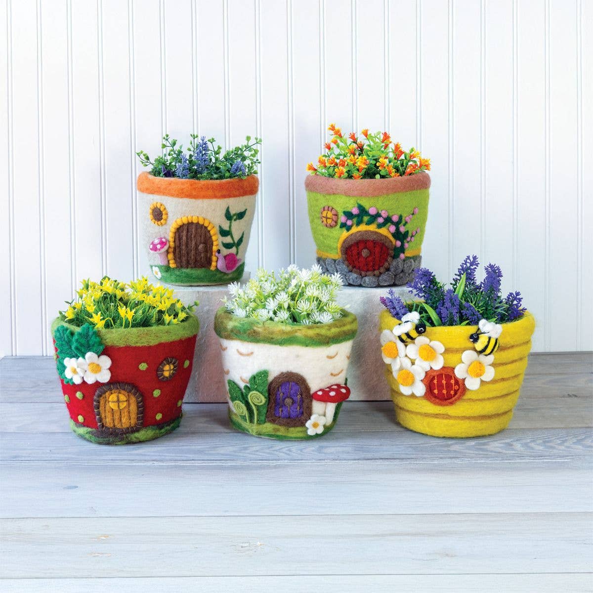 dZi Handmade - Honey House Felt Pot