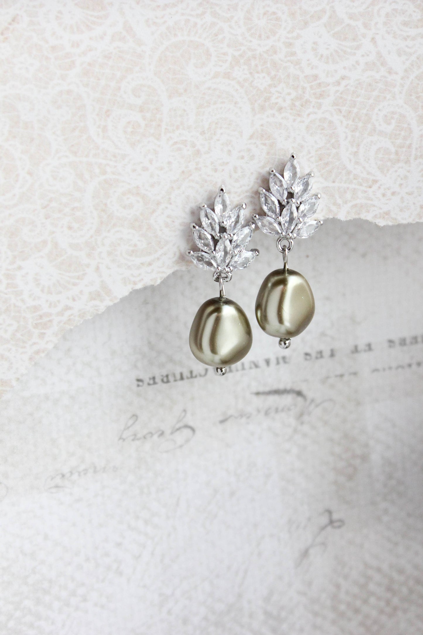 A Pocket of Posies - Glass Leaf Post Earrings - Pearl Drop: Gold Plated / Ivory Cream/Baroque Pearl