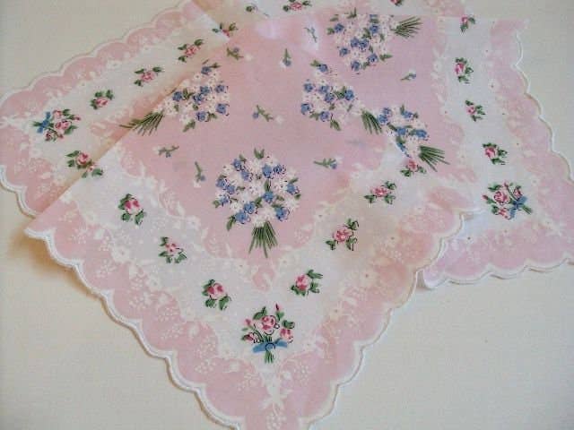 MOMENTS IN THYME - Magnolia  Fairy Keepsake Hankie Card