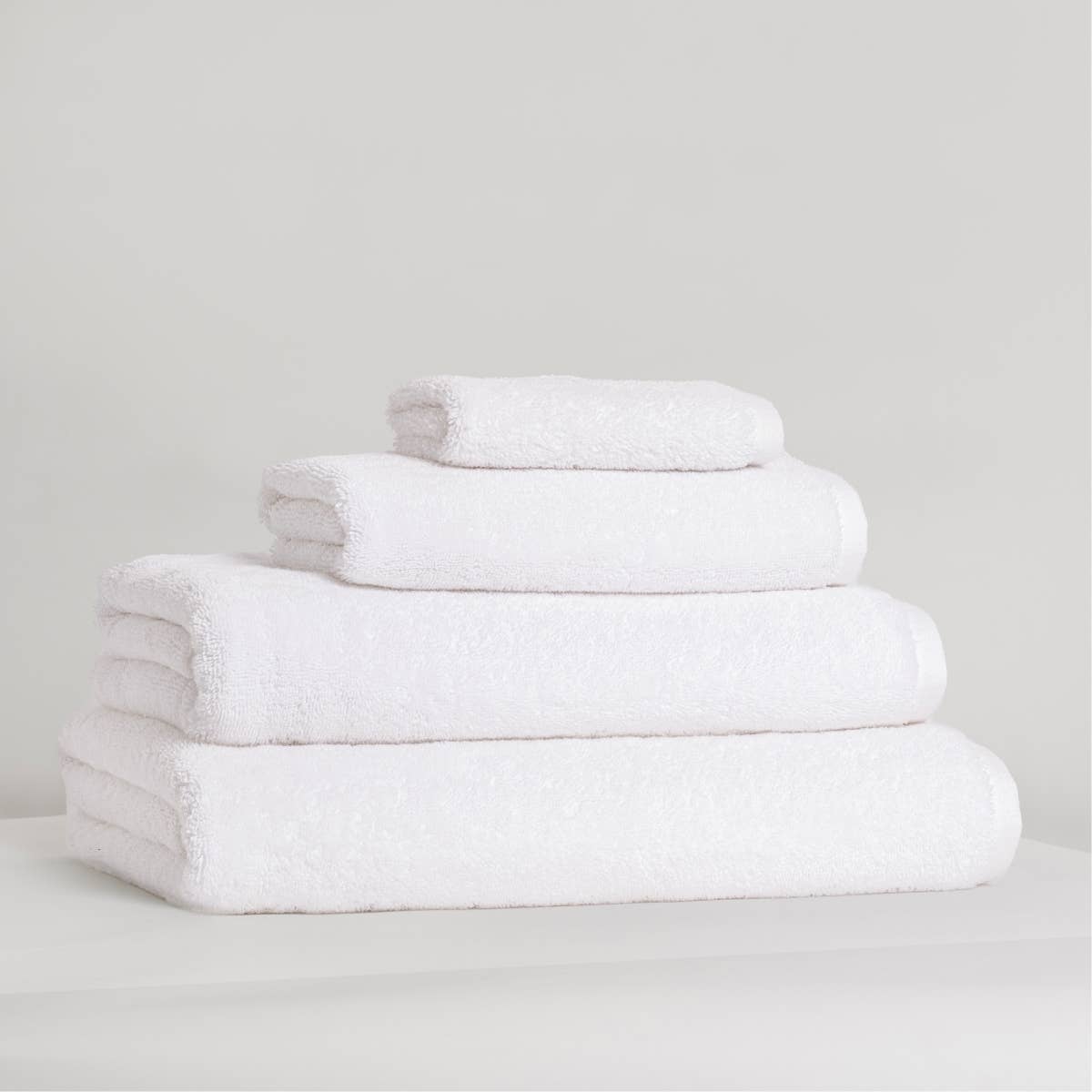 Adaste Home - Soft Touch: White / 13" x 13" - Washcloth / 1 Piece