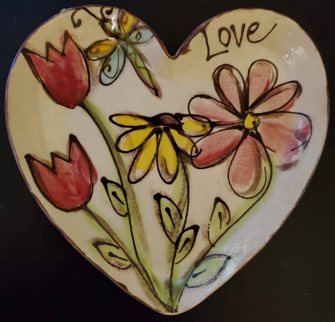 Heartfelt Traditions - Small Heart Plate (AW Dragonfly Flowers Love)