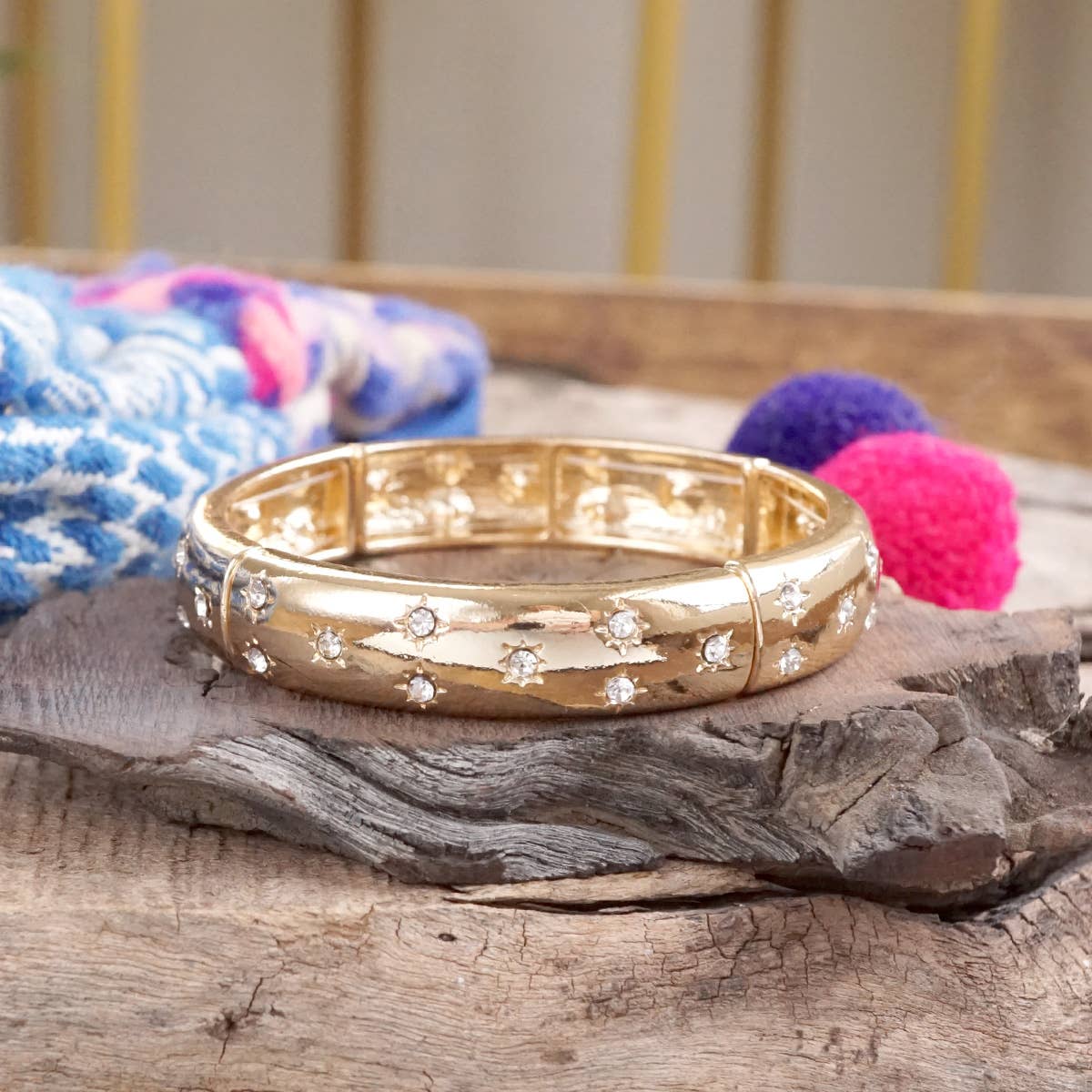 PennyLine inc - Gold-Tone Eternity Stretch Bangle – Pearls, Turquoise, or Crystals: Skinny - Pearls