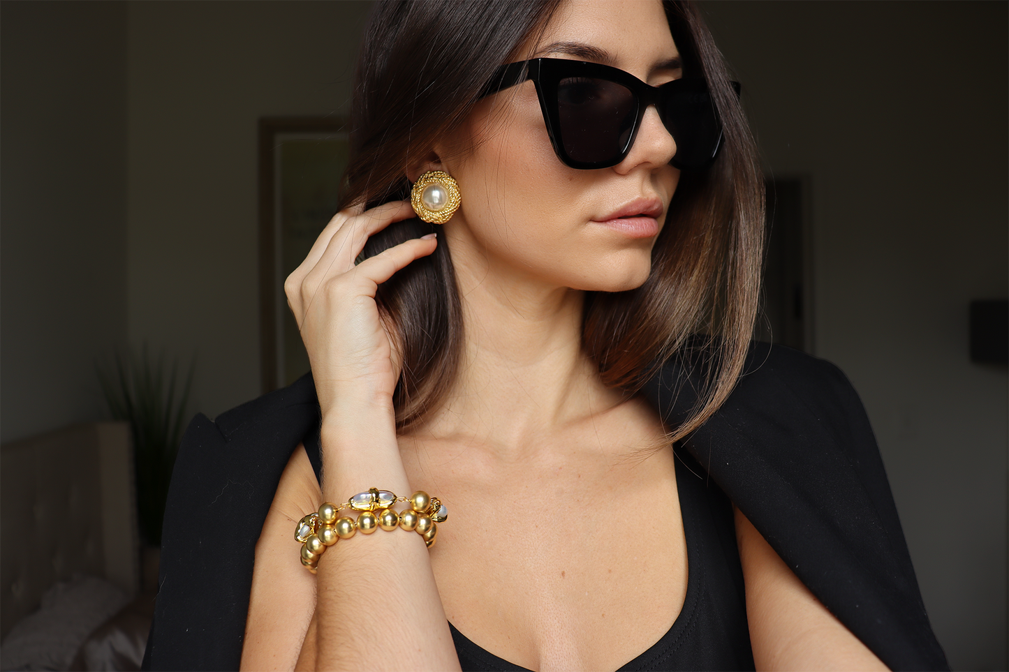 KARINE SULTAN - Madame Clip-on Earrings - Winter Jewelry
