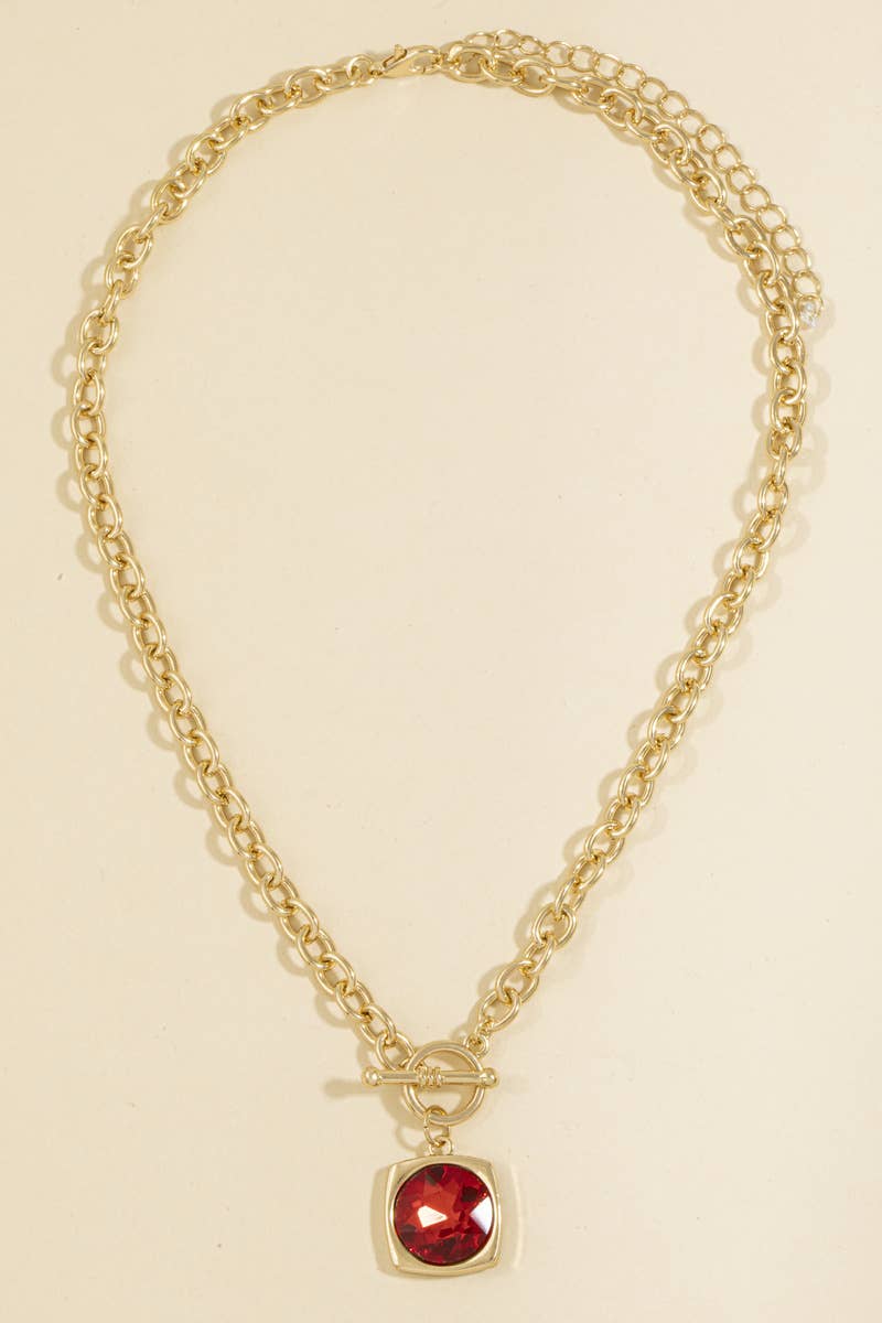 The Looks by Fame Accessories - Chunky Chain Crystal Pendant Toggle Necklace: GN