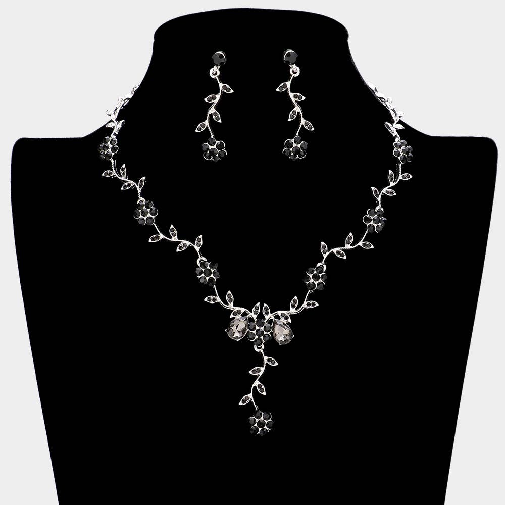 Sensibling Corp. - Flower Leaf Cluster Vine Rhinestone Necklace: Blue