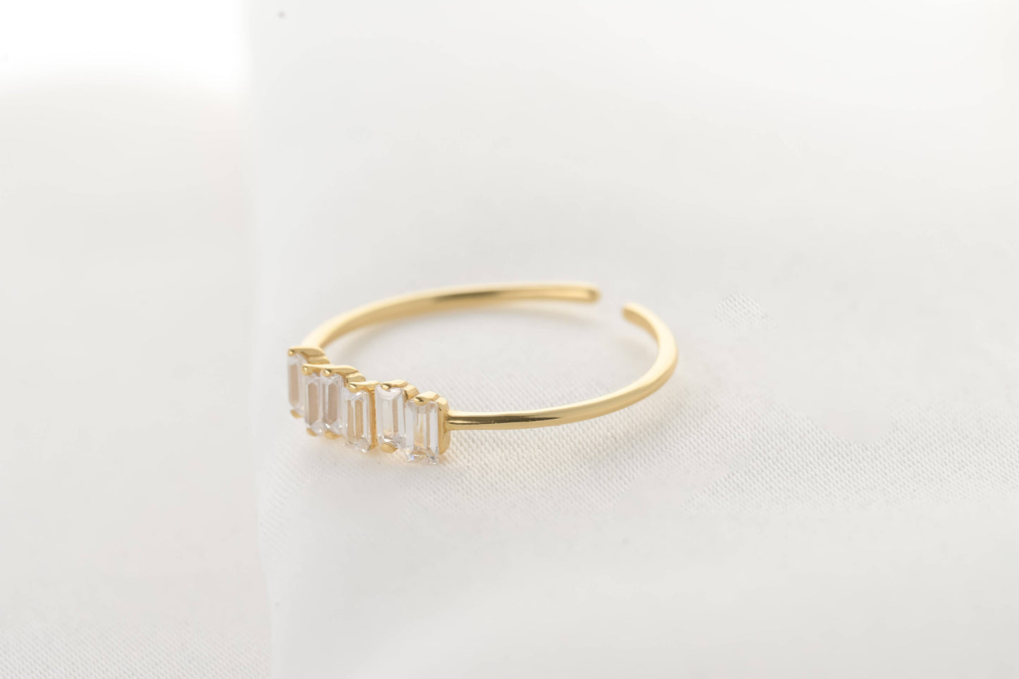 Blueyejewelry - Dainty Gold Diamond Rings - Bezel Ring - Baguette Ring: A. Bezel / Yellow Gold / 8