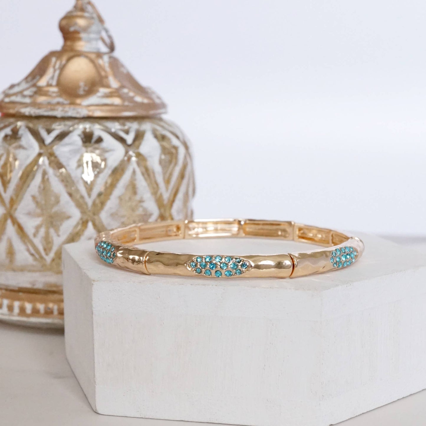 PennyLine inc - Stretchy Stackable Bangle Pearls and Rhinestones Gold or Silver Tone: Pearls and Crystals - Silver Tone