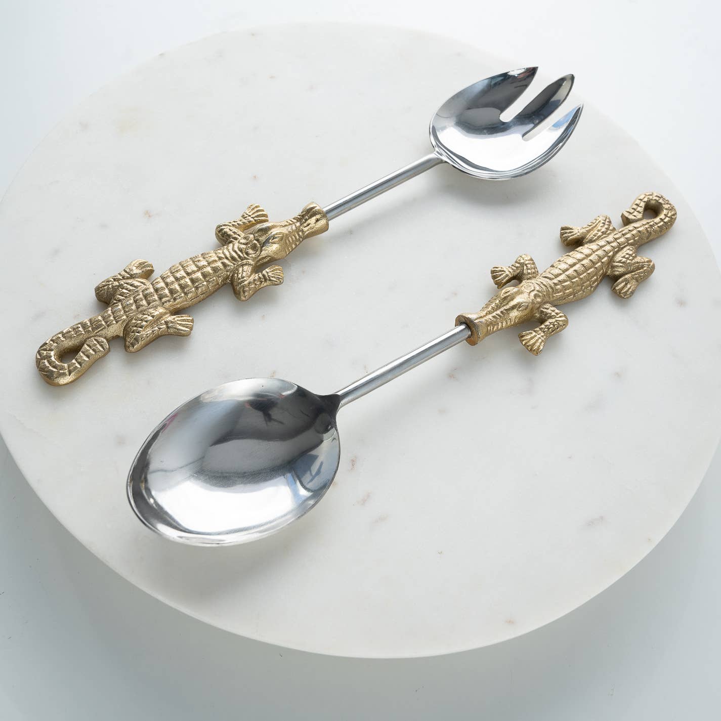 India Handicrafts Inc - 2-Piece Gold Alligator Servers