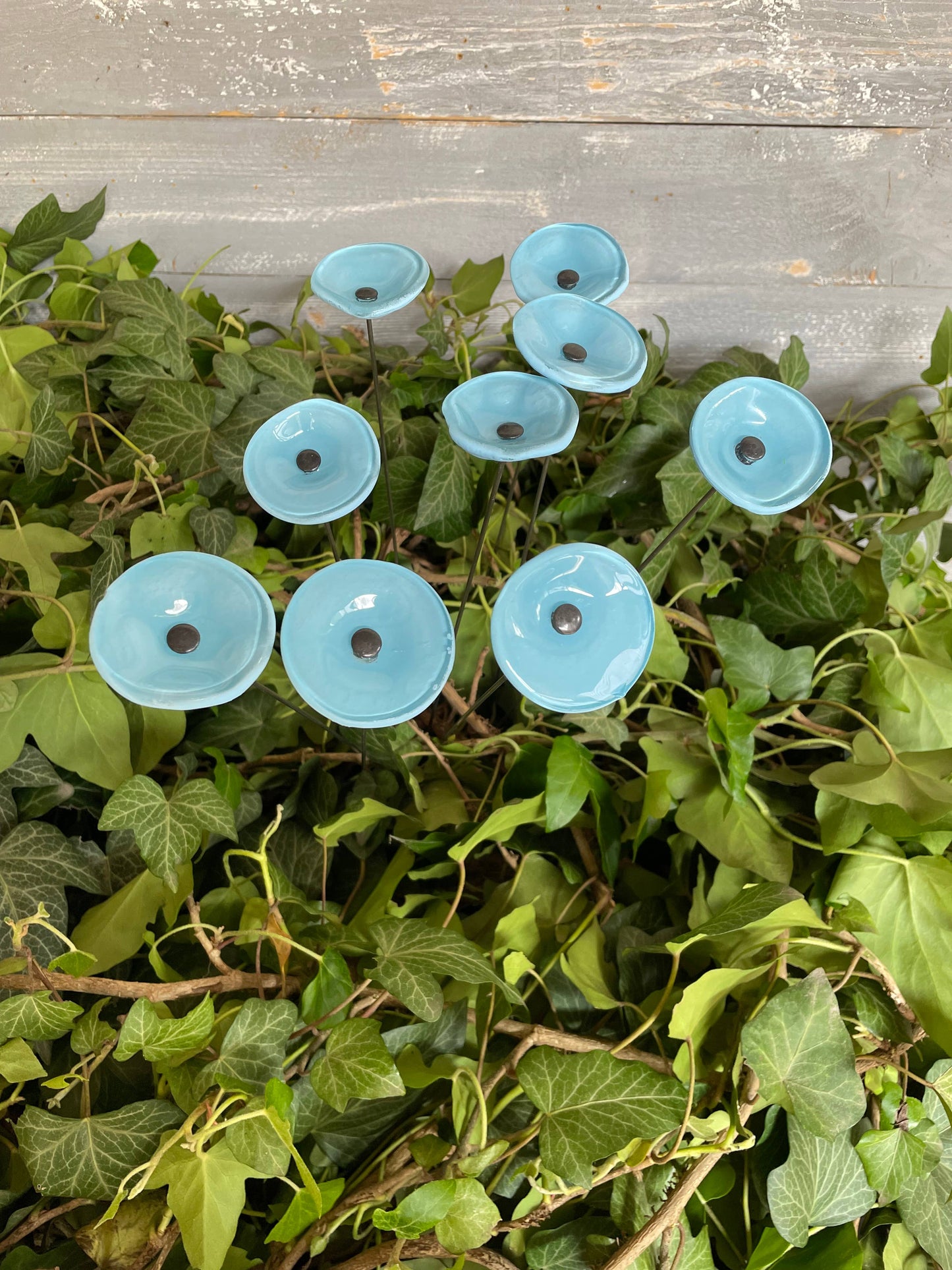 CARNEOL GLASS - Small Glass Flower For Inside In L.Blue