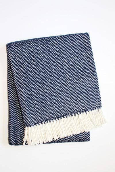 A Soft Idea - 355 - Herringbone Plush Throw: Sky
