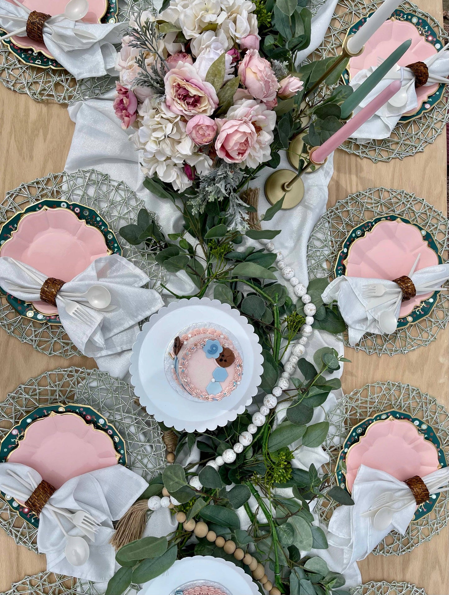Eid Creations - 8 Blush Lunch Plates