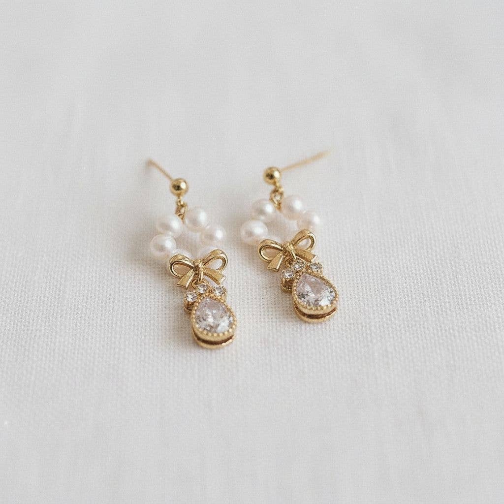 Ellemadera - Chic Vintage-Inspired Pearl Drop Earrings