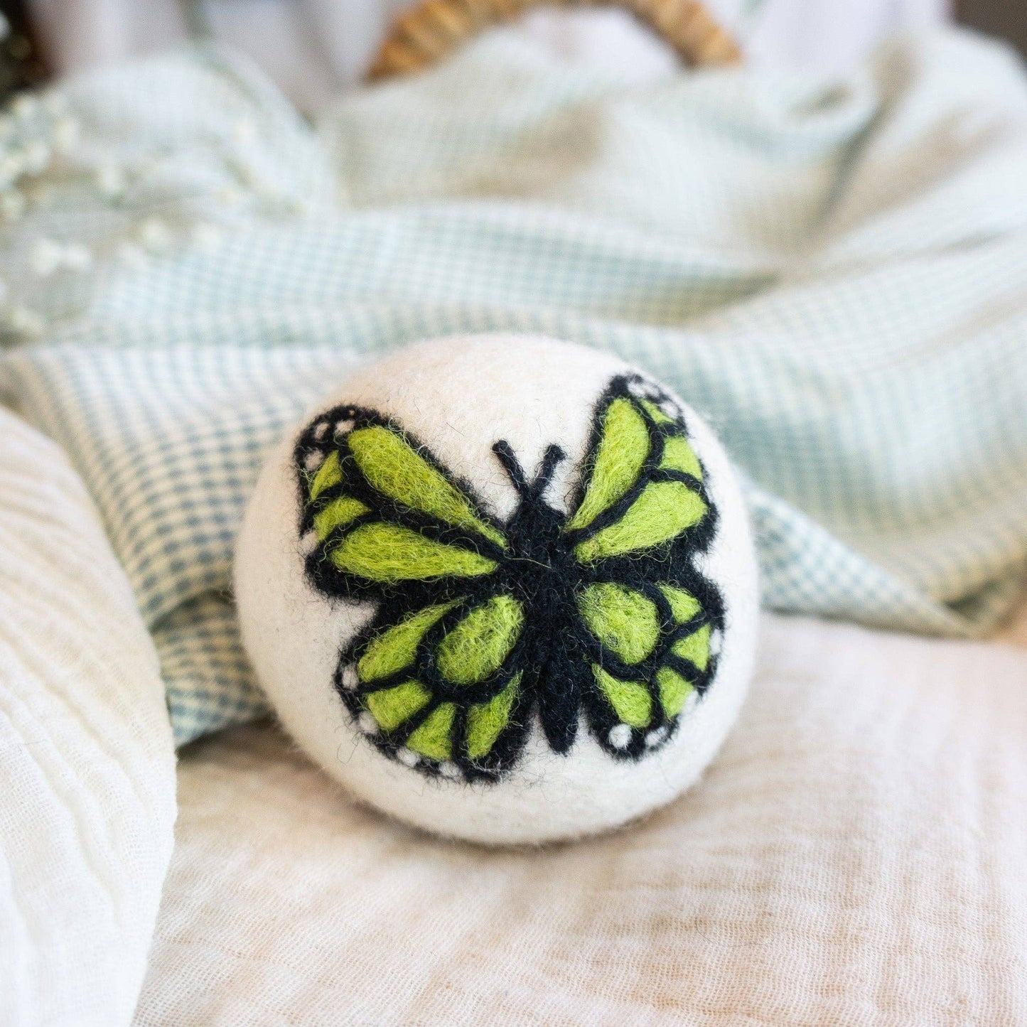 Friendsheep - Monarch Butterfly Eco Wool Dryer Ball Set of 3 - Sun: PACKAGE FREE