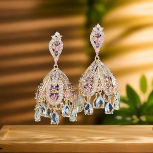 Cici’De Jewelry Amsterdam - Wind Bell-Inspired Royal French Palace Gold-Plated Zirconia: Light blue drop stones
