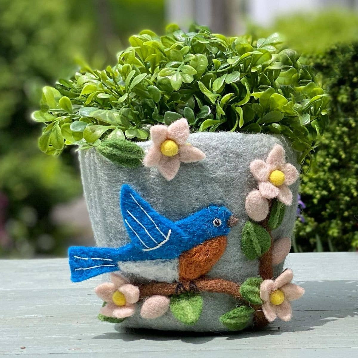 dZi Handmade - Magnolia Bluebird Felt Pot