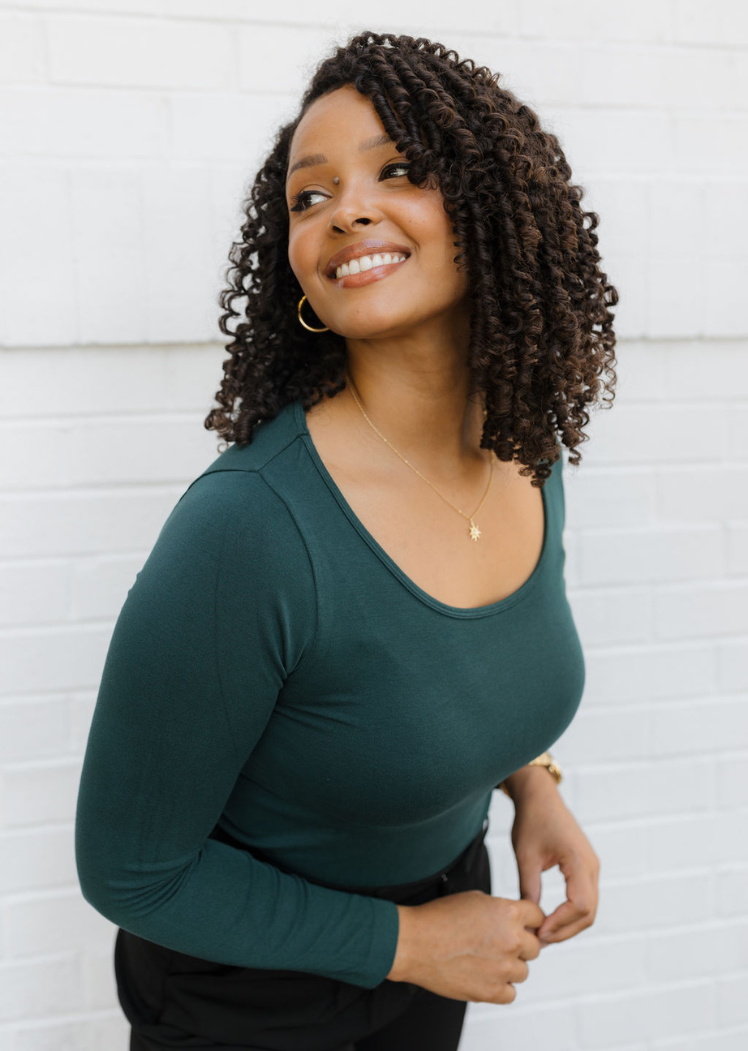 ELIETIAN - Reversible Long Sleeve - Curvy Fit: Chocolate