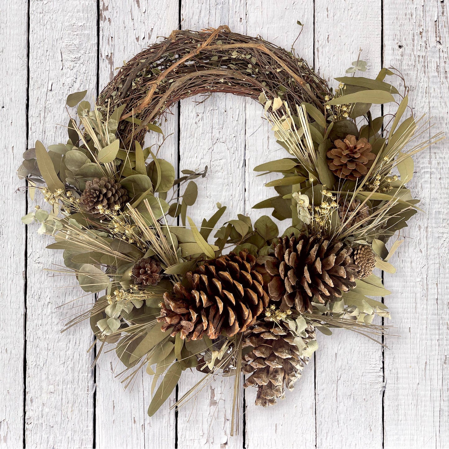 Andaluca - Woodland Pinecone Half Wreath
