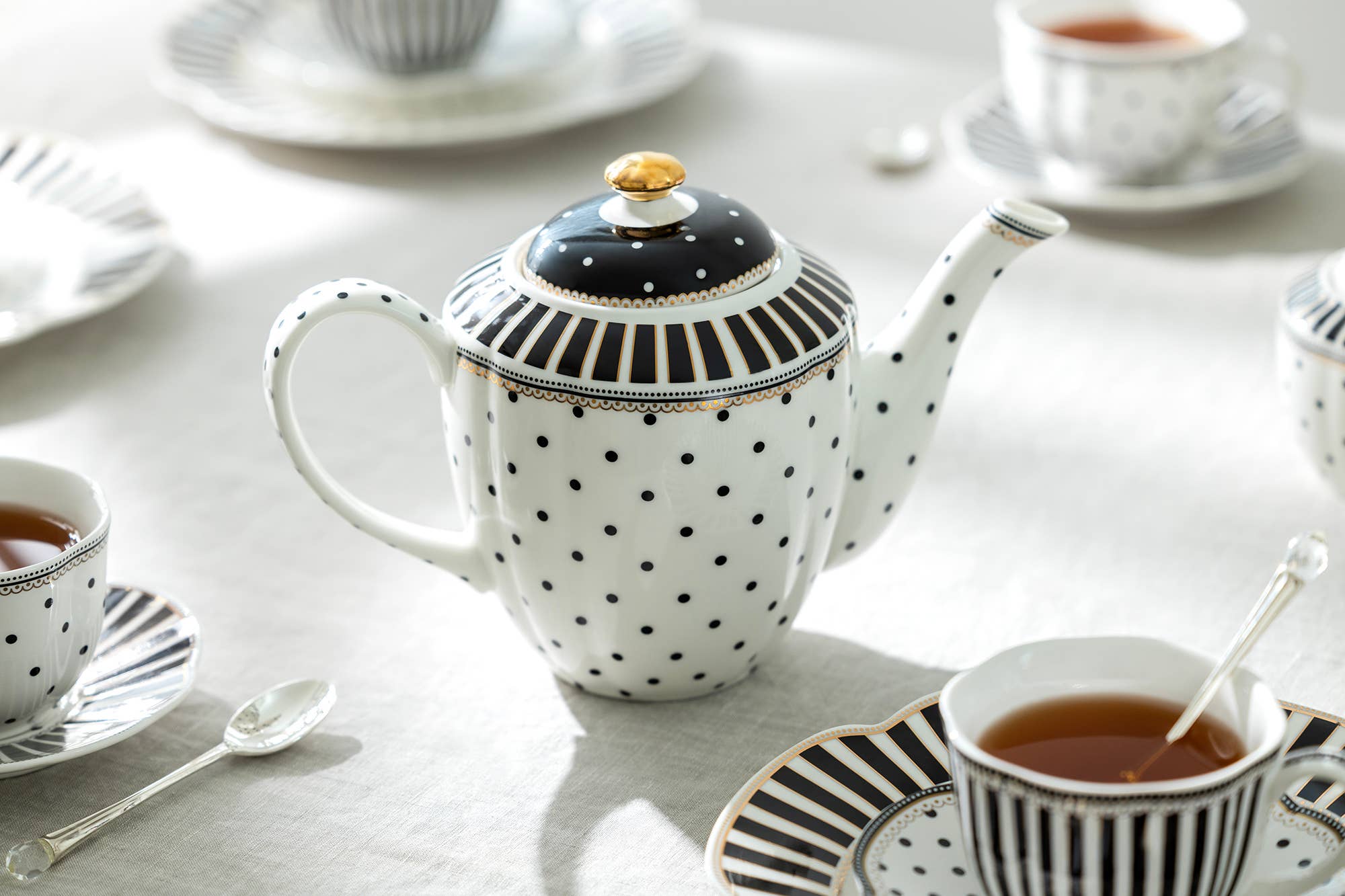 Grace Teaware - Black Josephine Stripes and Dots Teapot - Thumbnail 2