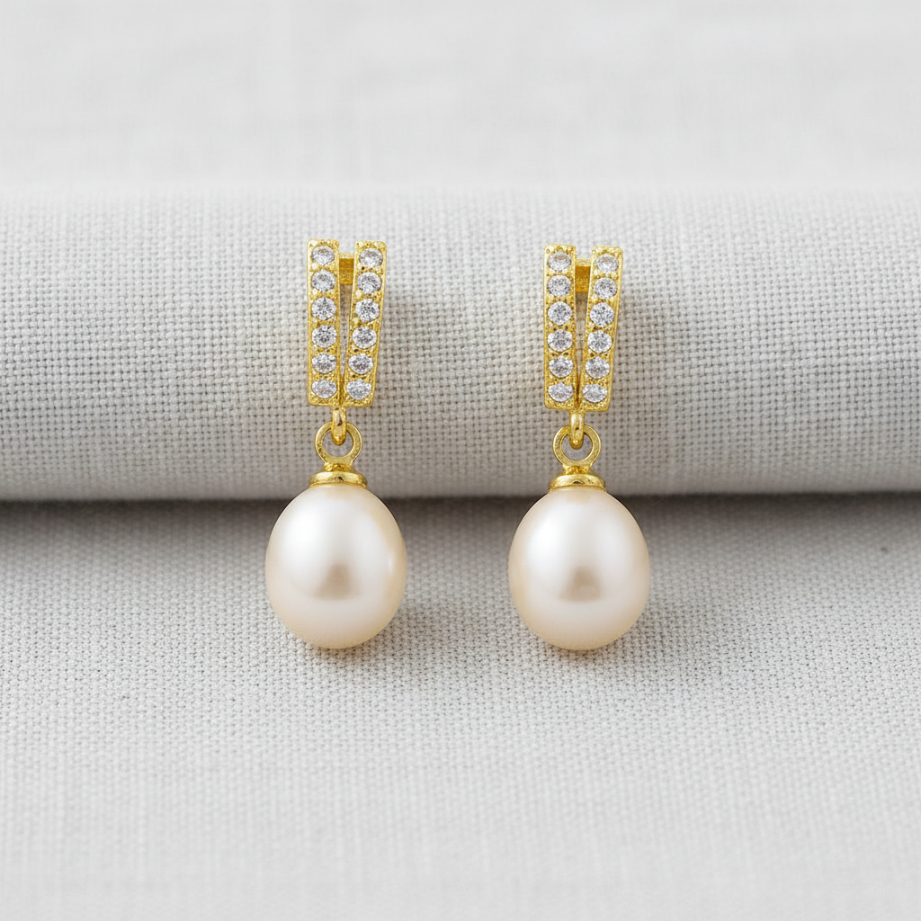 camilla dovey - Freshwater Pearl Line Stud Earrings