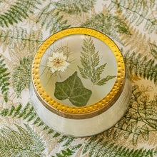 Load image into Gallery viewer, Rosy Rings - Forest Large Pressed Floral Candle