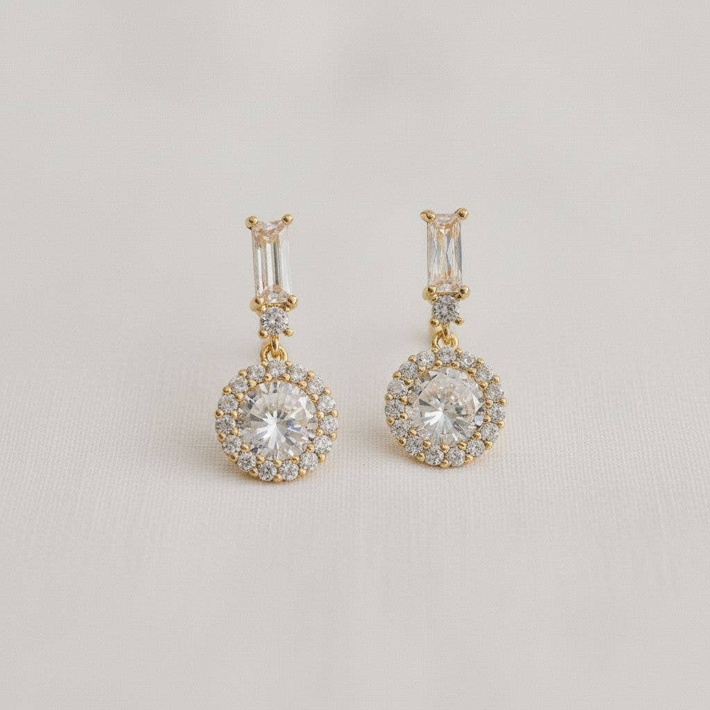 Ellemadera - Round Cubic Zirconia Stud Earrings for Everyday Wear