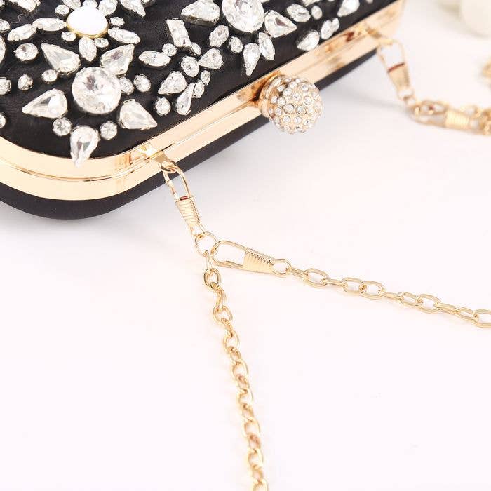 PEACH ACCESSORIES - ZS0410 Crystal and beads clutch bags: Silver