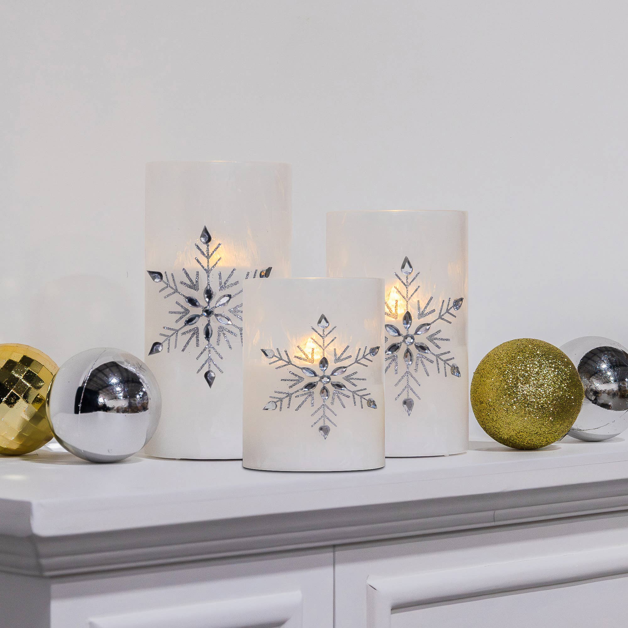 LumaBase Battery Operated Glass Snowflake Hurricanes - Thumbnail 5