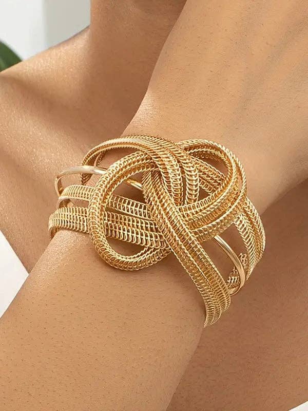 Elanora - Chains Hollow Bracelet Accessories: GOLD / One_size