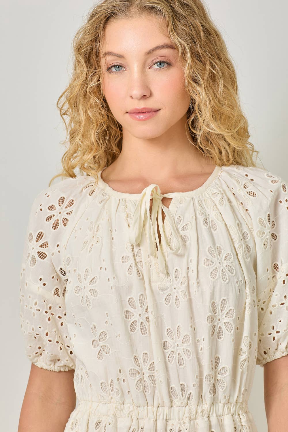 Mystree - 61037 Puff Sleeve Tiered Eyelet Dress: Ivory / Large