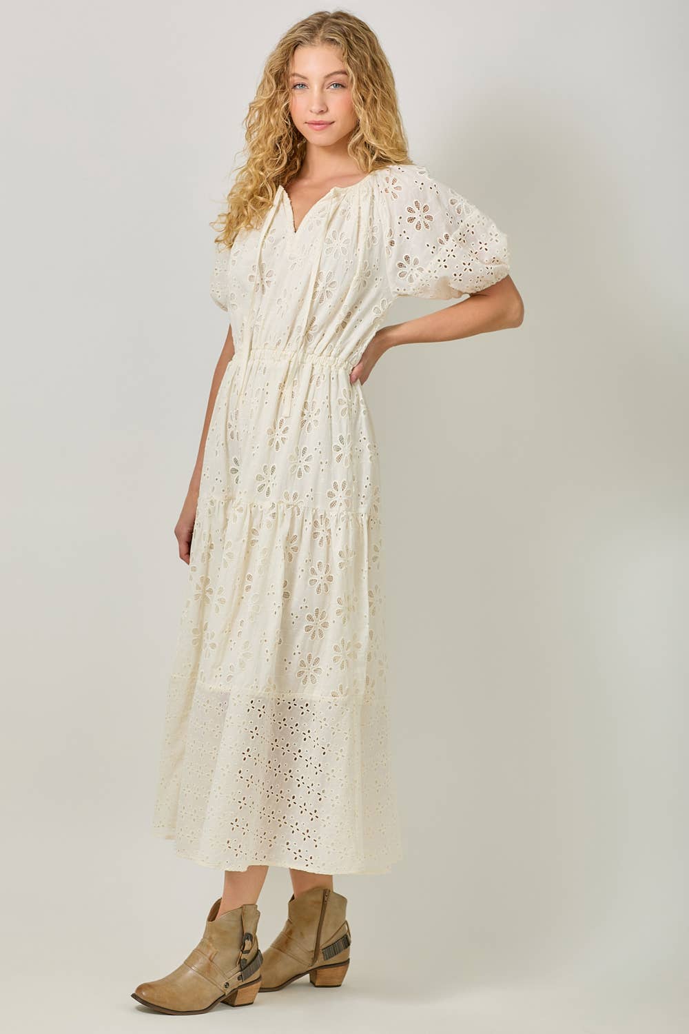 Mystree - 61037 Puff Sleeve Tiered Eyelet Dress: Ivory / Large