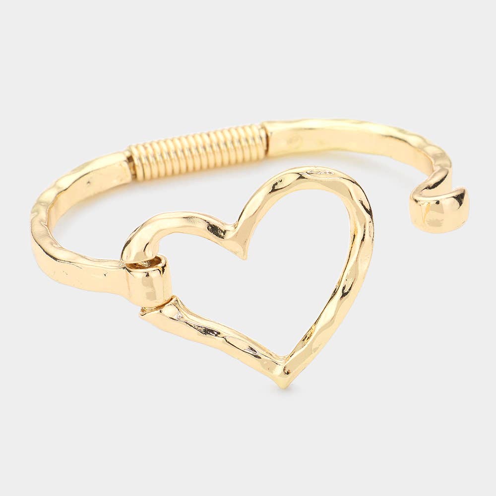 Sensibling Corp. - Open Metal Heart Hook Bracelet: Worn Gold