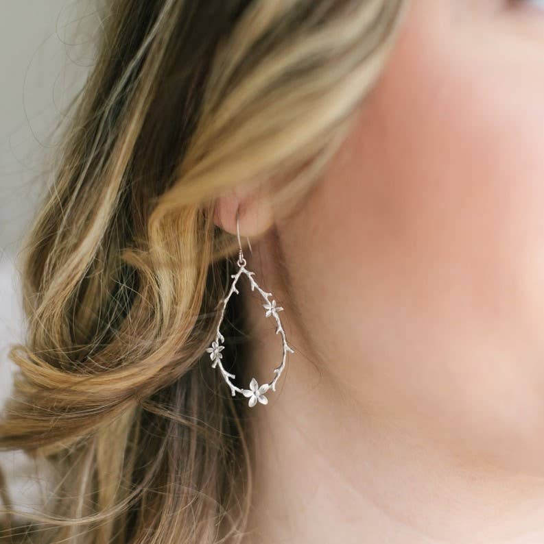 A Pocket of Posies - Twig and Flower Hoop Earrings: Matte Silver