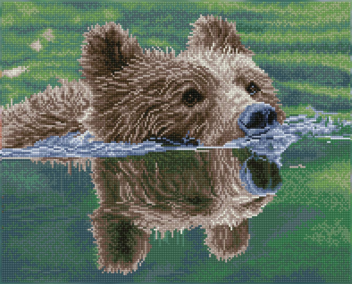 DIAMOND DOTZ® - Grizzly Swim (Square)