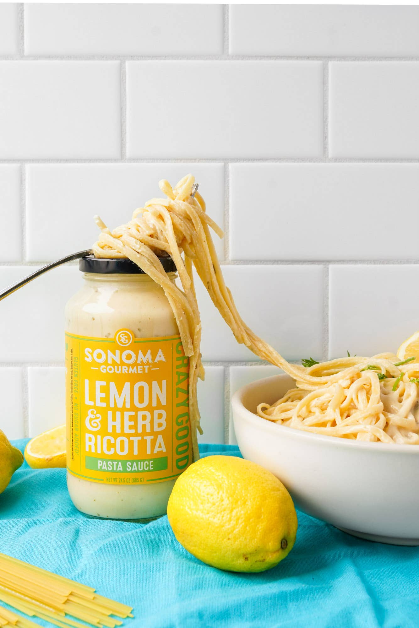 Sonoma Gourmet - Lemon & Herb Ricotta Pasta Sauce: 24.5oz