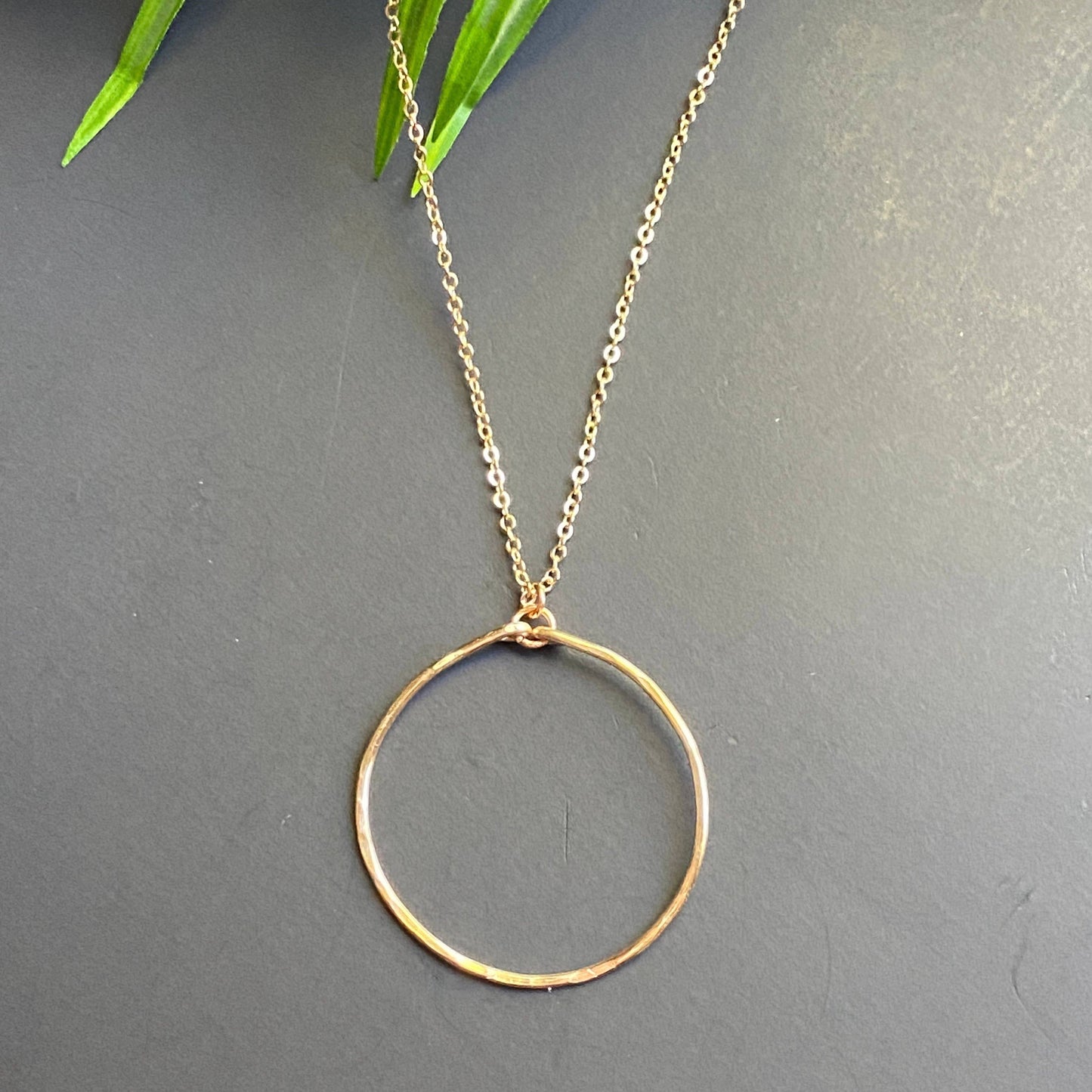 Marble Designs Jewelry - Hammered Gold Hoop Necklace Pendant Simple Classic: Gold