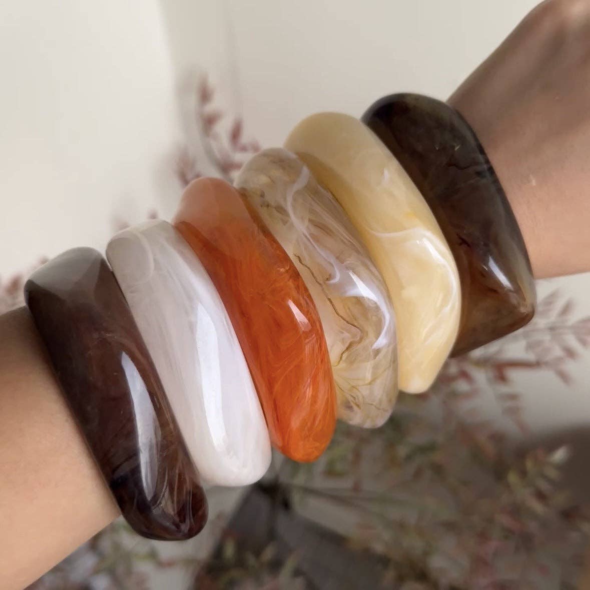 Dipped Shop - Irregular Acrylic Resin Bangle Bracelets DP25B583: Beige