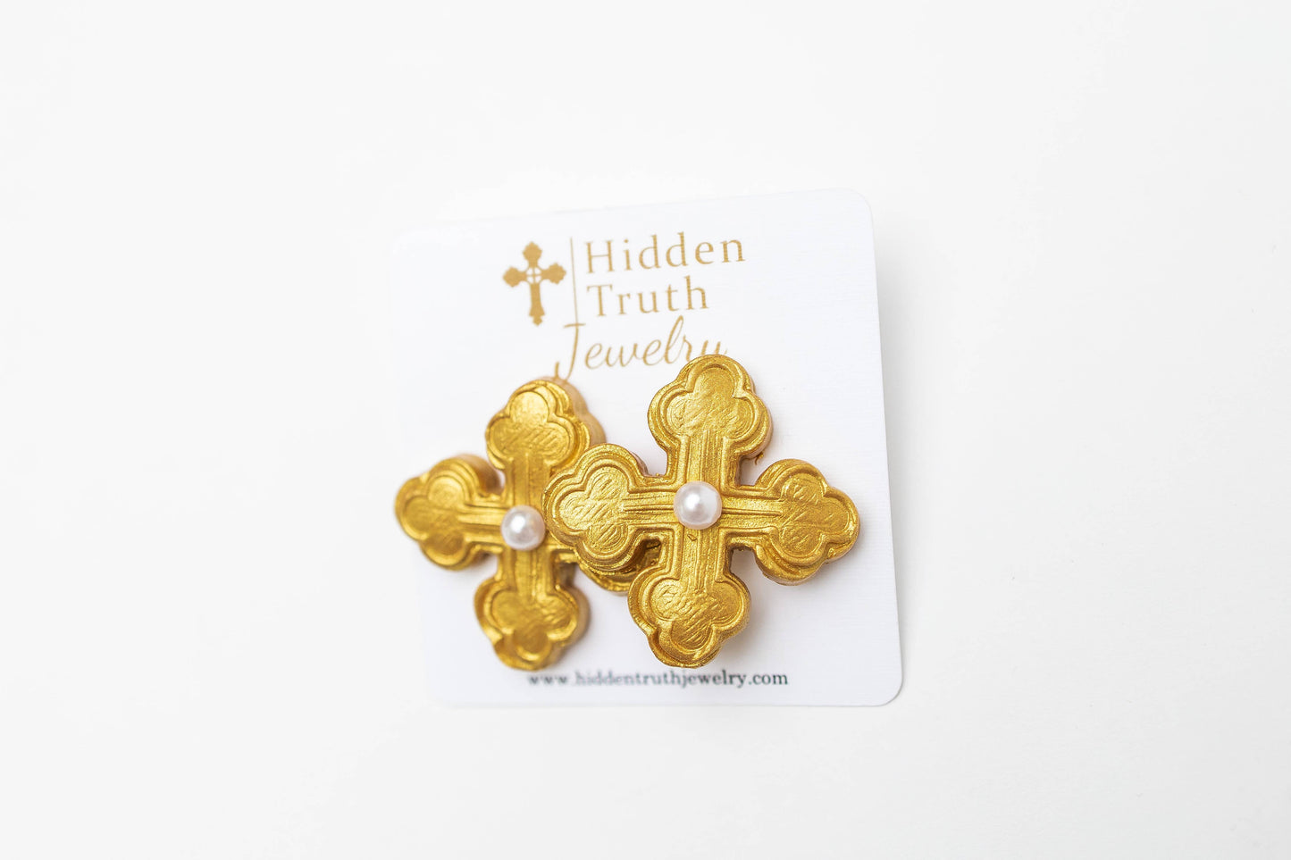 Hidden Truth Jewelry - Megan Pearl Studs