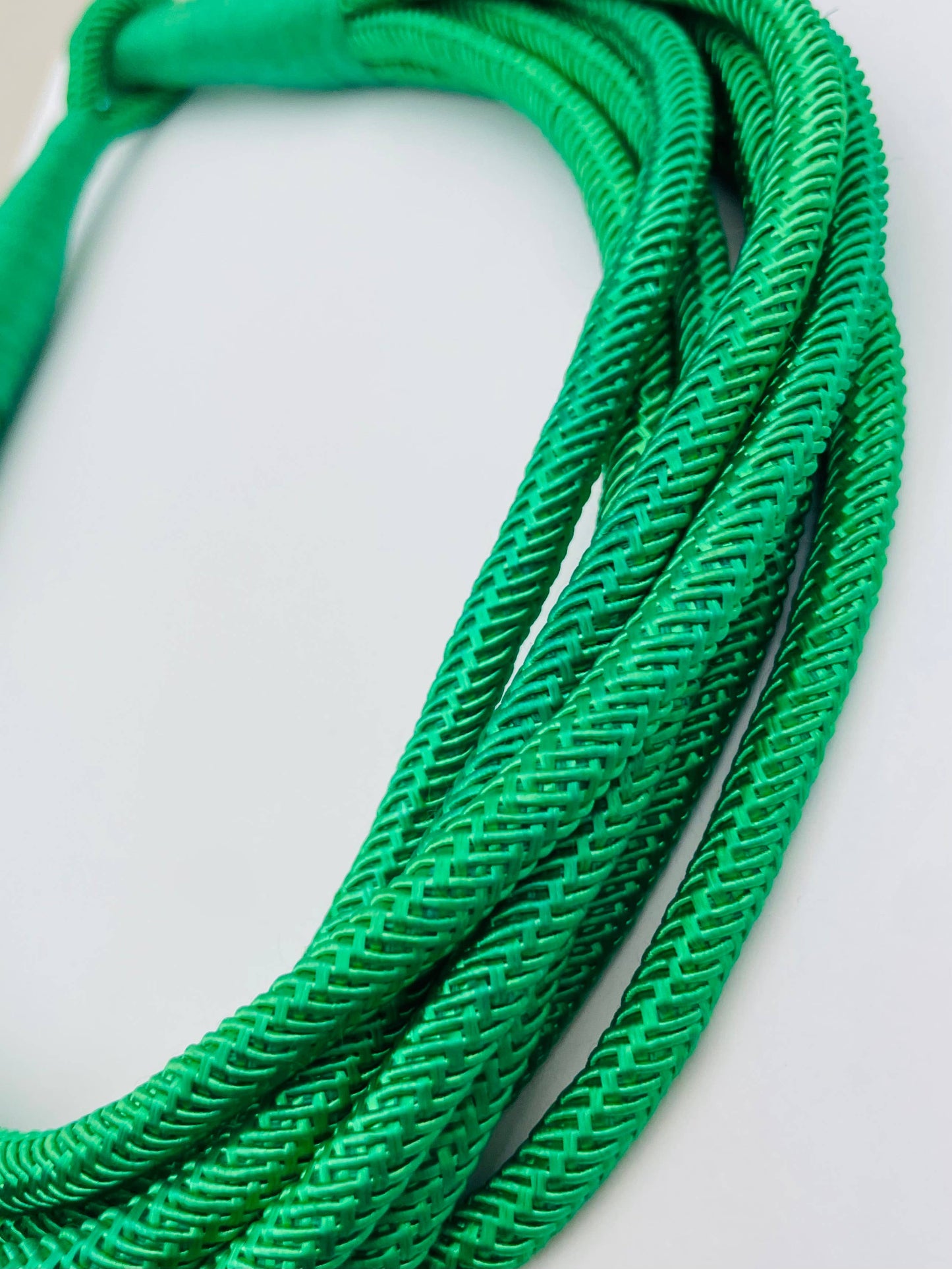 TWO FORTY TWO - "Original" Slub 8-Strand Necklace (kelly green) NK263