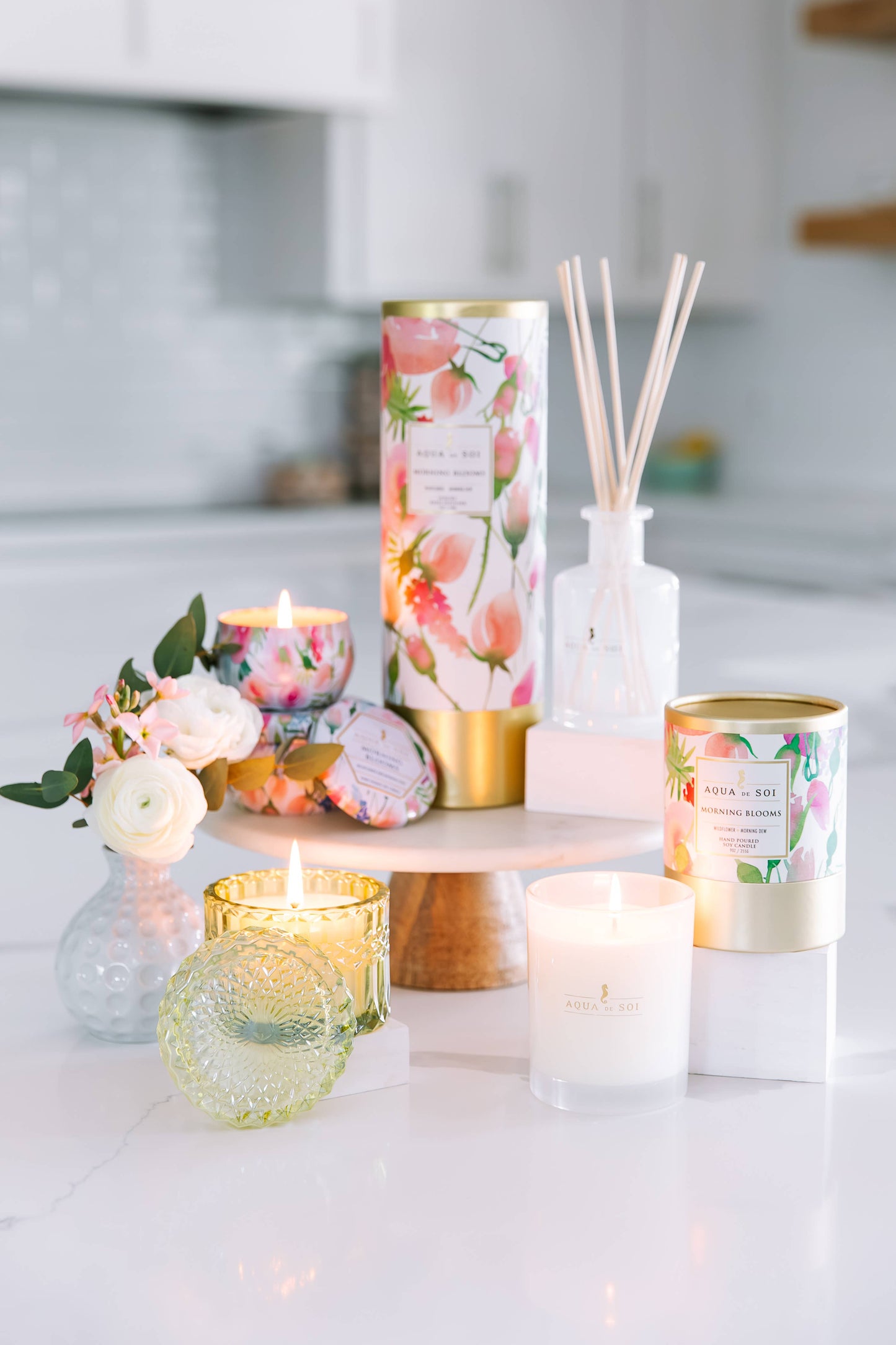 The SOi Company - Morning Bloom 8oz Petite Shimmer (Vibrant Green)