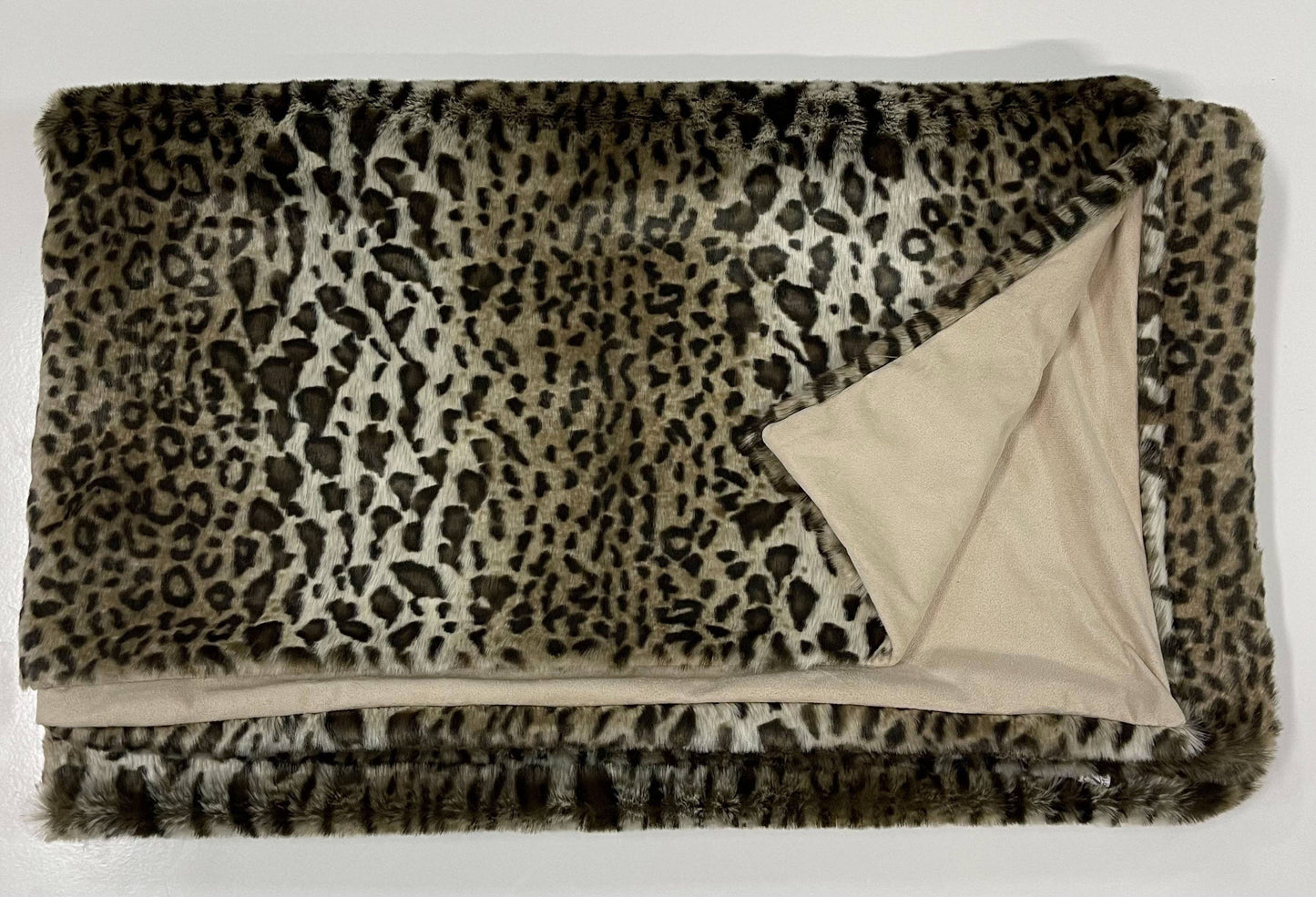 A Soft Idea - 3718 - Leopard Print Faux Fur Throw: Leopard / 50"x60"