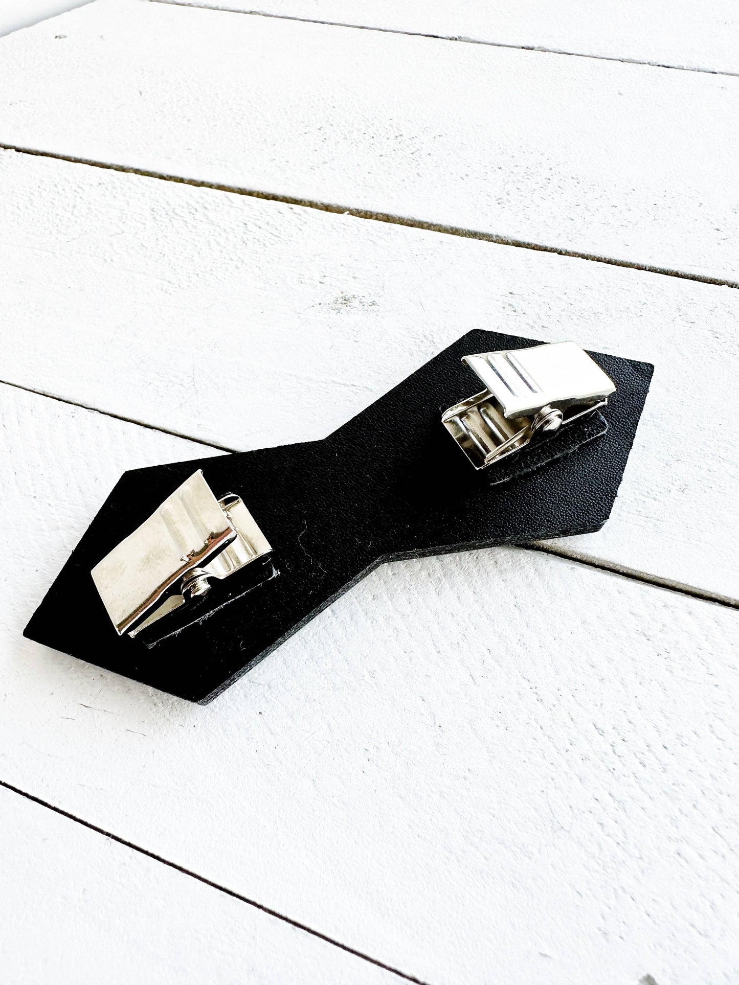 KardiKlips - Leather Cinch Clips for Clothing, Black & Silver Minimalist